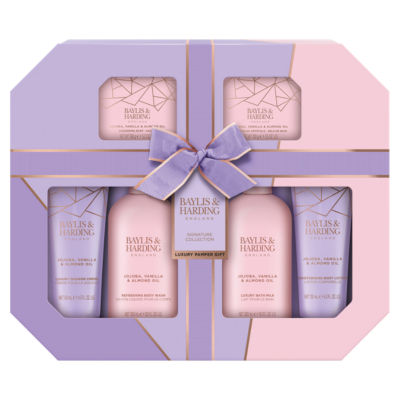 Baylis & Harding Jojoba, Vanilla & Almond Oil Ultimate Bathing Large Gift Set