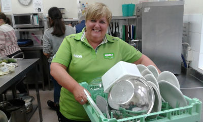 Michelle Castledine from Asda Gosforth volunteers with the Make Lunch charity