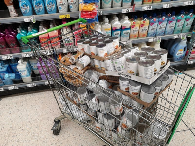 Donation to Long Eaton and Sawley food bank | Asda Long Eaton
