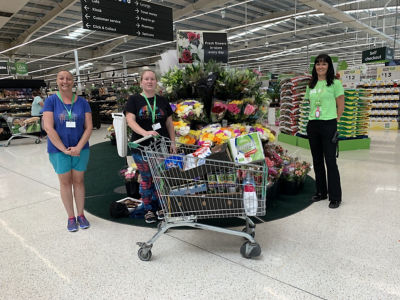 Donation to PO9 Foodbank | Asda Havant