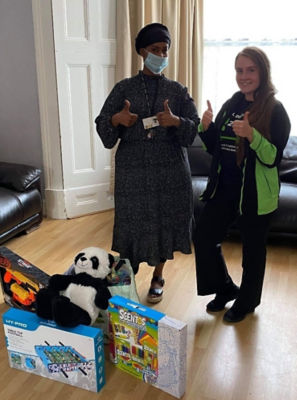 Brightening up a child's day by volunteering at women's refuge | Asda Newport Pillgwenlly 