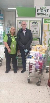 Customer donates to food bank  | Asda Falkirk