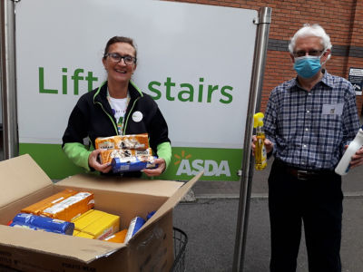 Oadby Foodbank in store to collect donation | Asda Oadby