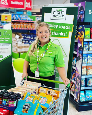 Donation to Making Connexions | Asda Rugby