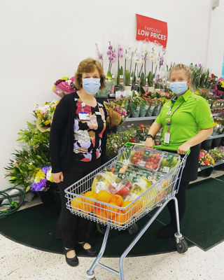 Fruit for frontline workers | Asda Rugby