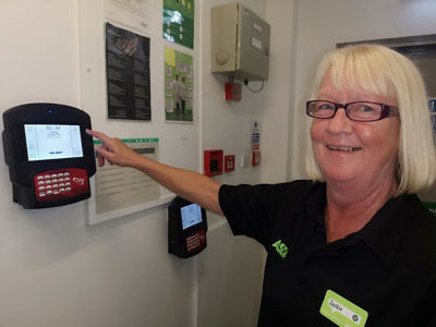 Jackie retires after 32 years' service | Asda Elgin