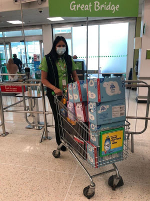 Donation to Black Country Women's Aid | Asda Great Bridge