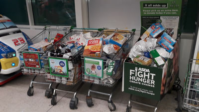 The generosity and kindness of our customers is amazing 🎅😘 | Asda Coventry