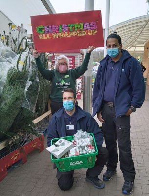Spreading some Christmas cheer | Asda Donnington Wood
