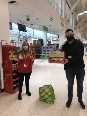 Glasgow Life donations 🎅🏼🎄🎅🏼 | Asda Robroyston