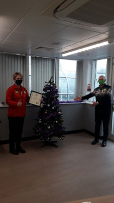 Aww this is me being presented with 'certificate recognition' award by GSM Jon ♥️👍 | Asda Coventry