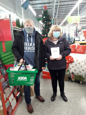CHRISTMAS CARDS IN THE COMMUNITY  | Asda Reddish