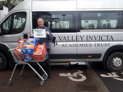 Christmas party donations for local school | Asda Kingshill