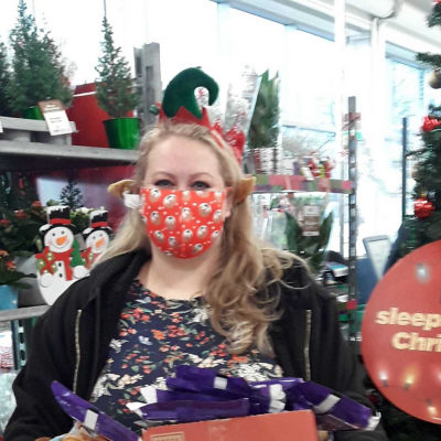 DONATION TO BRADSHAW HALL | Asda Reddish