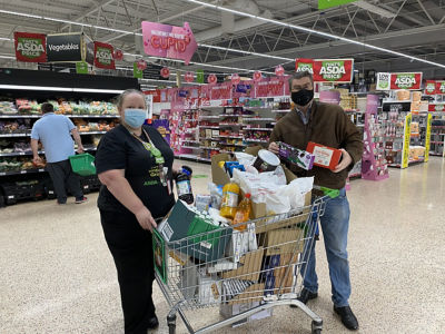 Making a difference to our community with a donation to The Centre | Asda Gosport