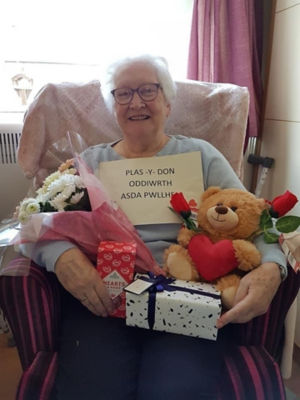 Valentines for our care homes  | Asda Pwllheli