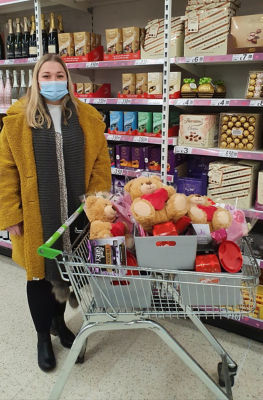 Spreading Valentine's cheer  | Asda Grantham