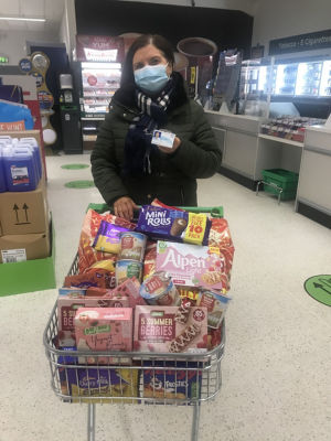 Donation to Glasgow Royal Infirmary staff | Asda Robroyston