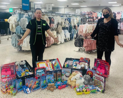 Donation to Sunshine Box | Asda Dundee Kirkton