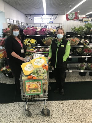 Food donation to Cedars Primary School 🍌🍎🍊 | Asda Blackburn