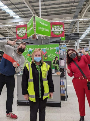 LadBaby pose for selfies with colleagues | Asda Long Eaton