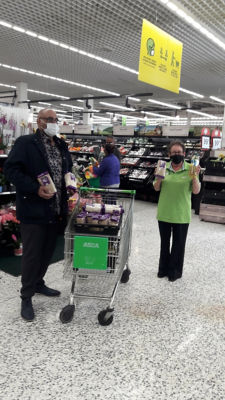 Amother Ramadam donation of oil and rice for Excel Church food bank to distribute out to the community during this celebration  | Asda Wolverhampton