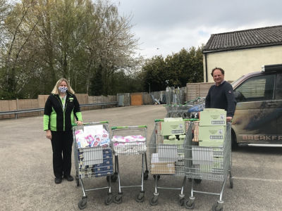 Cupcake boost for Motcombe Is United  | Asda Gillingham