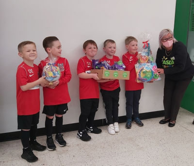 Shifnal under 7's football team donation | Asda Donnington Wood