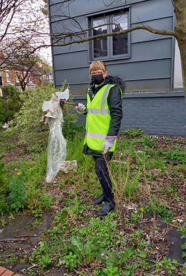 Colleague litter pick | Asda Hyson Green