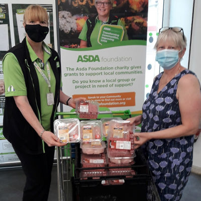Donation  of fresh meat to Pendle food for all club who provide healthy food for a large portion of our community | Asda Colne