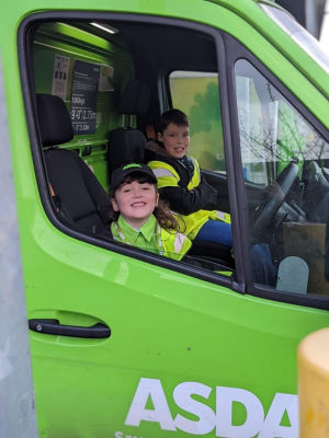 Amelia dresses as Asda colleague like mum Kim Weaver from Asda Waterlooville