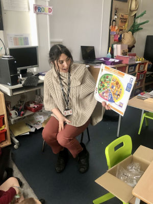 Healthy Eating at Woolden Hill Primary School! | Asda Leicester Abbey Lane
