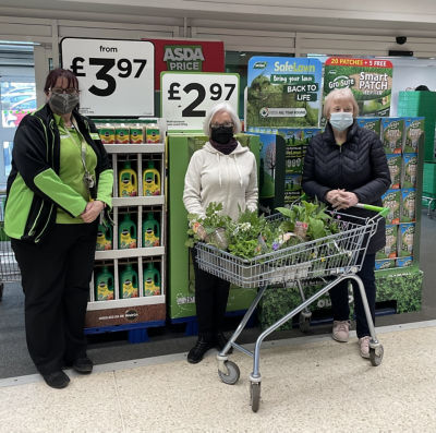 Community group receives some plants  | Asda St Leonards
