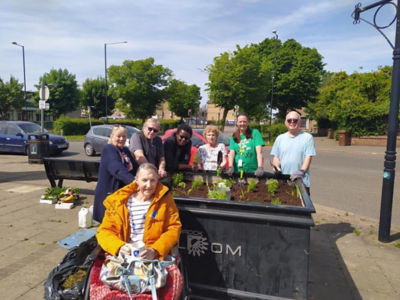 Community plants for the Jubilee  | Asda Tilbury