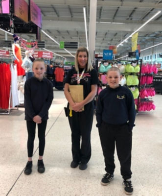 Carlton Primary School donation | Asda Glenrothes