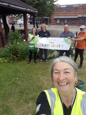 Taking Root in Bootle Tidy Friday  | Asda Bootle