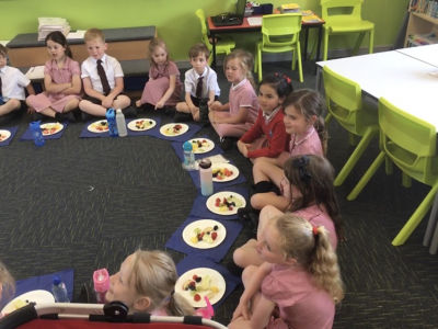 Richard Crosse C of E Primary School fruit tasting with the pupils. | Asda Burton on Trent