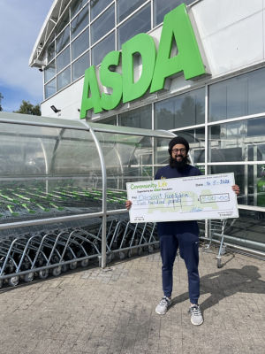 £500 grant for the Crescent Food Bank | Asda Bolton