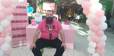 Tickled Pink hero has his beard shaved for the first time in 20 years | Asda Blyth
