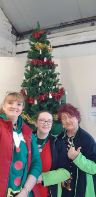 Community champions take part in marathon gift wrapping at Birmingham City Mission  | Asda Small Heath