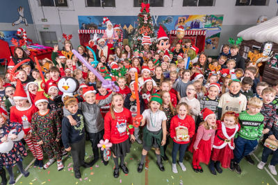 Asda Spreading Christmas Cheer treat for Shaftsbury Youth Club with Asda Arrowe Park