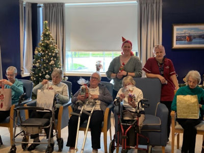 Colleagues gift giving | Asda Clydebank