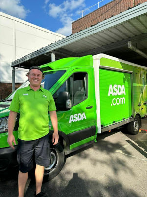 Gosport home shopping driver acted like Chuck Norris to help wheelchair customer after fall