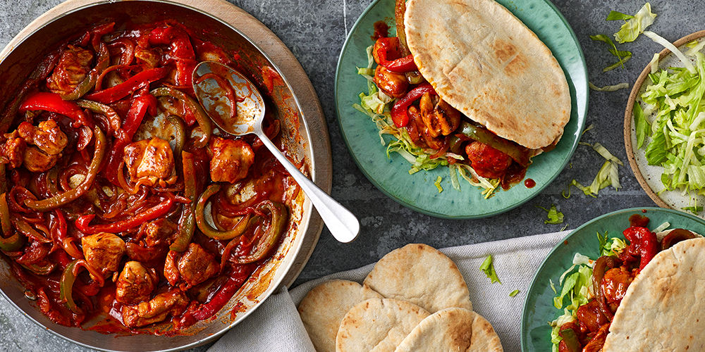 Smoky Chicken Fajita Pittas