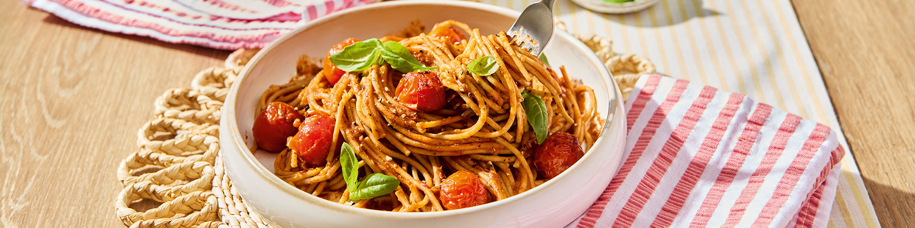 Roasted Cherry Tomato & Pesto Pasta