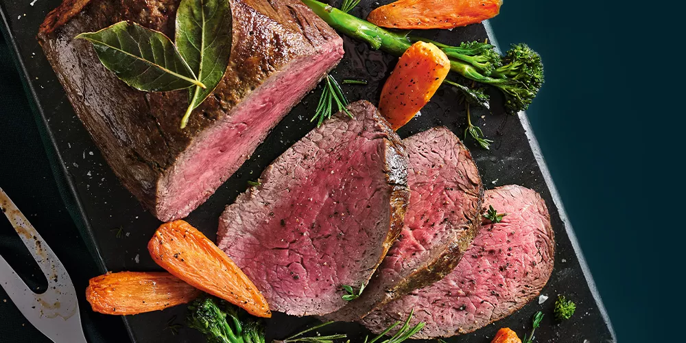 Exceptional 30 Day Mature British Beef Chateubriand with Red Wine Jus