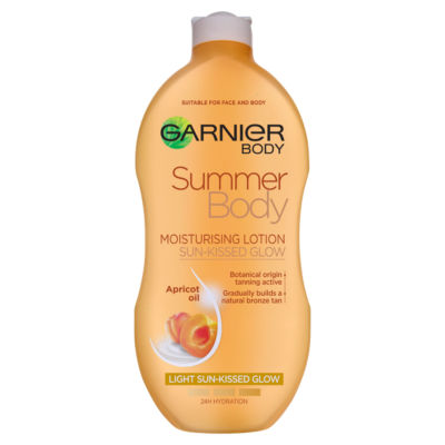 Garnier Body Light Gradual Tan Moisturiser 400Ml