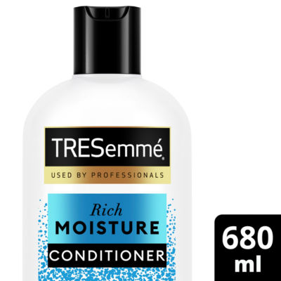 TRESemme Rich Moisture Conditioner 680Ml