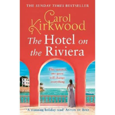 Paperback Hotel on the Riviera - Carol Kirkwood