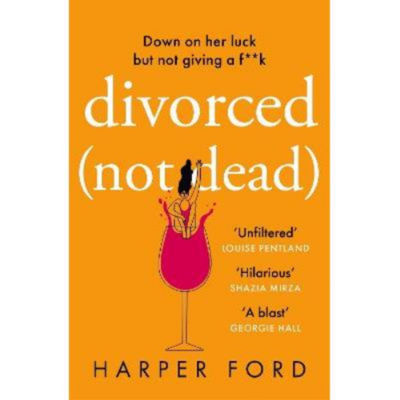 Paperback Divorced Not Dead - Harper Ford